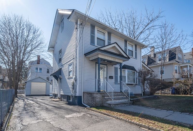 1st image of 20 Maple St