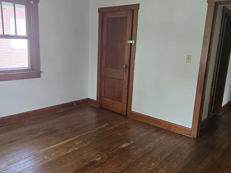400-402 S Arlington Ave #400 — Photo 13