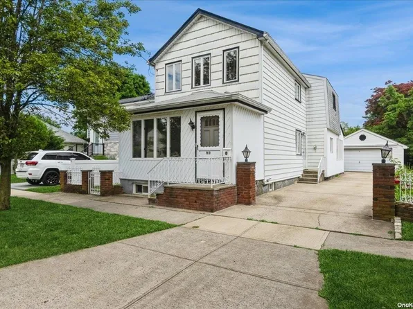 90 Old Broadway, New Hyde Park, NY 11040