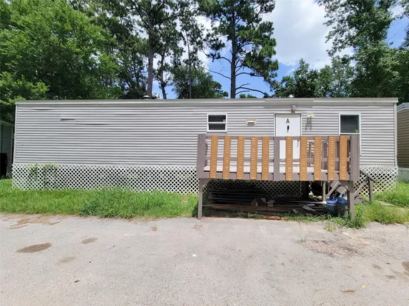 9203 Greens Rd #A, Humble, TX 77396