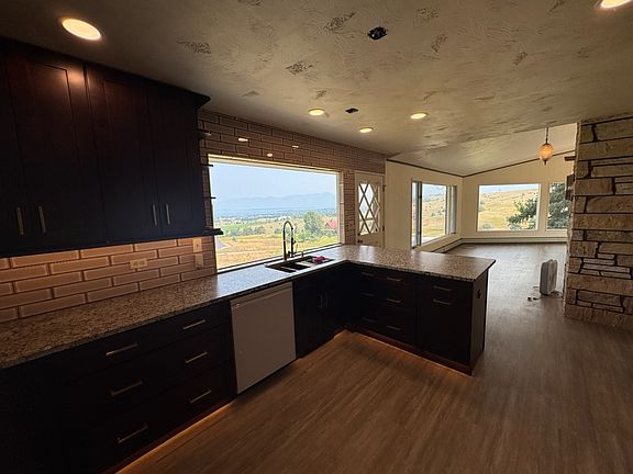 5th image of 37468 Ponderilla Dr