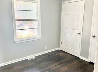 3632 Redman Ave, Omaha, NE 68111