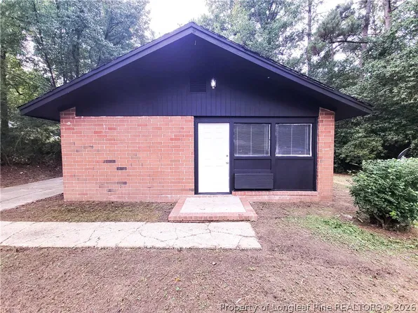 2331 Lake Ave, Fayetteville, NC 28301