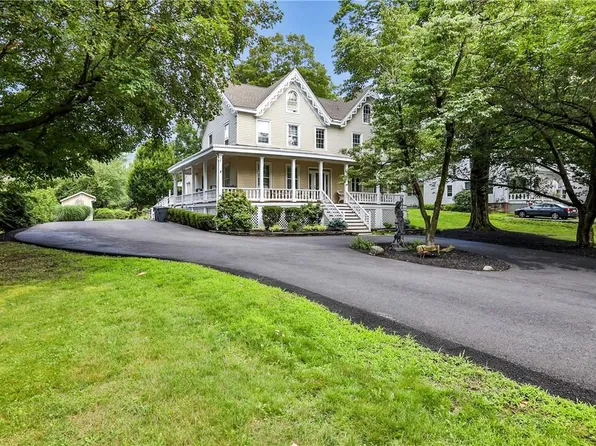 37 Duncan Avenue, Cornwall On Hudson, NY 12520