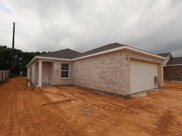1630 Birch Wood Dr, Rosenberg, TX 77471