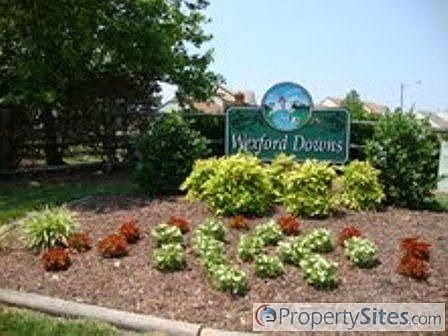 1st image of 126 Wexford Dr E