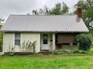 612 S Institute St, Richmond, MO 64085