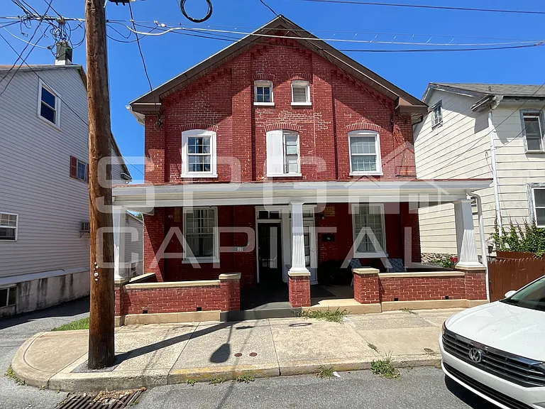38 Philadelphia Ave — Photo 1