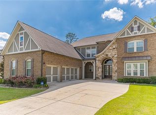 6205 Read Rd, Suwanee, GA 30024