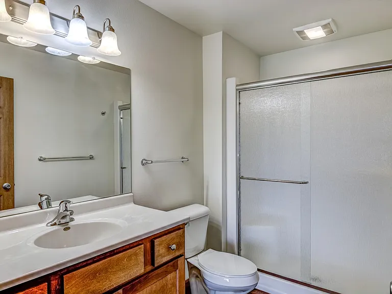 S5270 Damar Private Dr — Photo 24