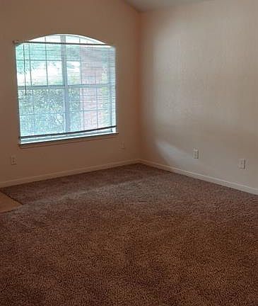 3rd image of 516 Olaf Dr #A