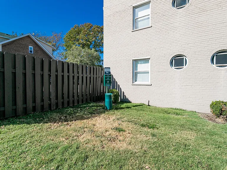 5953 Columbia Ave #G — Photo 15