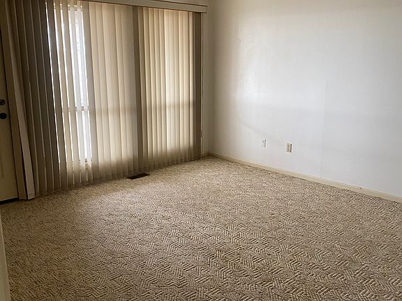 4th image of 438 Austin Rd #B