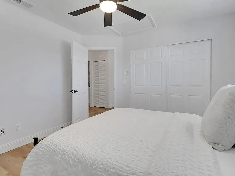 8173 Albatross Rd — Photo 1
