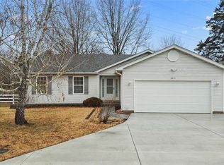 8475 Marko Dr, Cedar Hill, MO 63016
