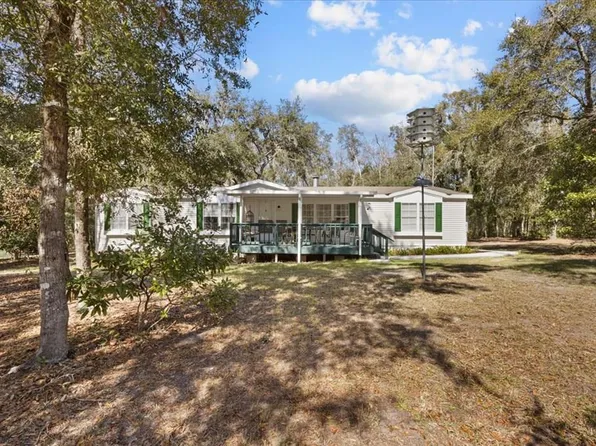 1658 NE 743rd St, Old Town, FL 32680