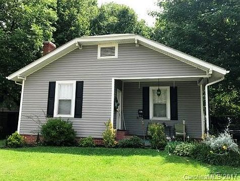 3rd image of 107 Buena Vista Ave