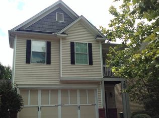 776 Shadow Lakes Dr, Lithonia, GA 30058