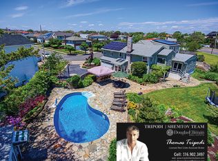 170 Eva Dr, Lido Beach, NY 11561