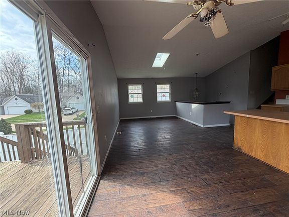 5th image of 6623 Monroe Ln