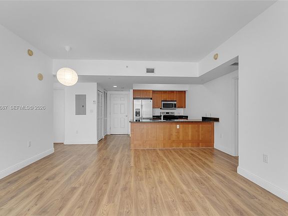 5th image of 4100 Salzedo St APT 610