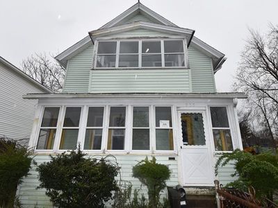 235 Pendleton Ave, Springfield, MA, 01109