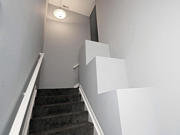 2nd image of 630 Wintergreen Way