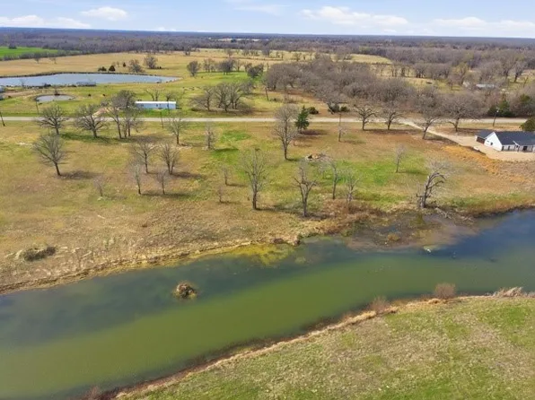 6 Fm 900, Saltillo, TX 75478