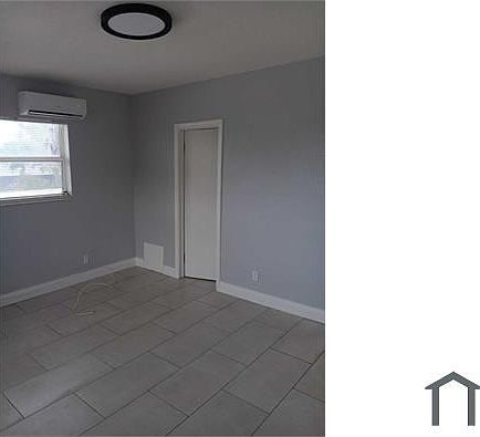 3rd image of 3311 18th Ave S #5