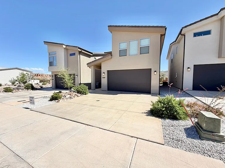 5891 S Mythical Ln — Photo 3