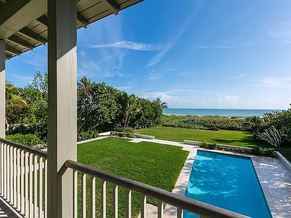 2nd image of 1802 Ocean Dr