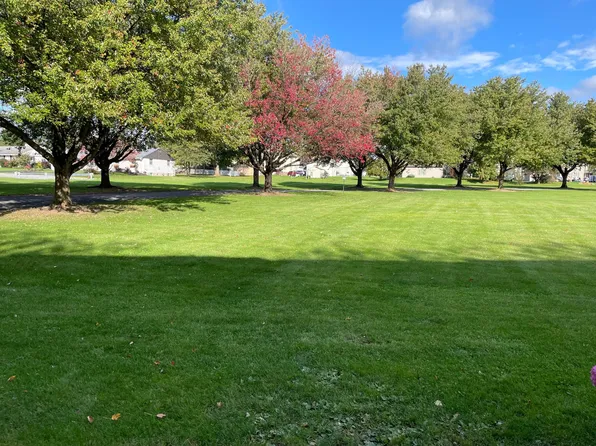 145 Albright Ct, Myerstown, PA 17067