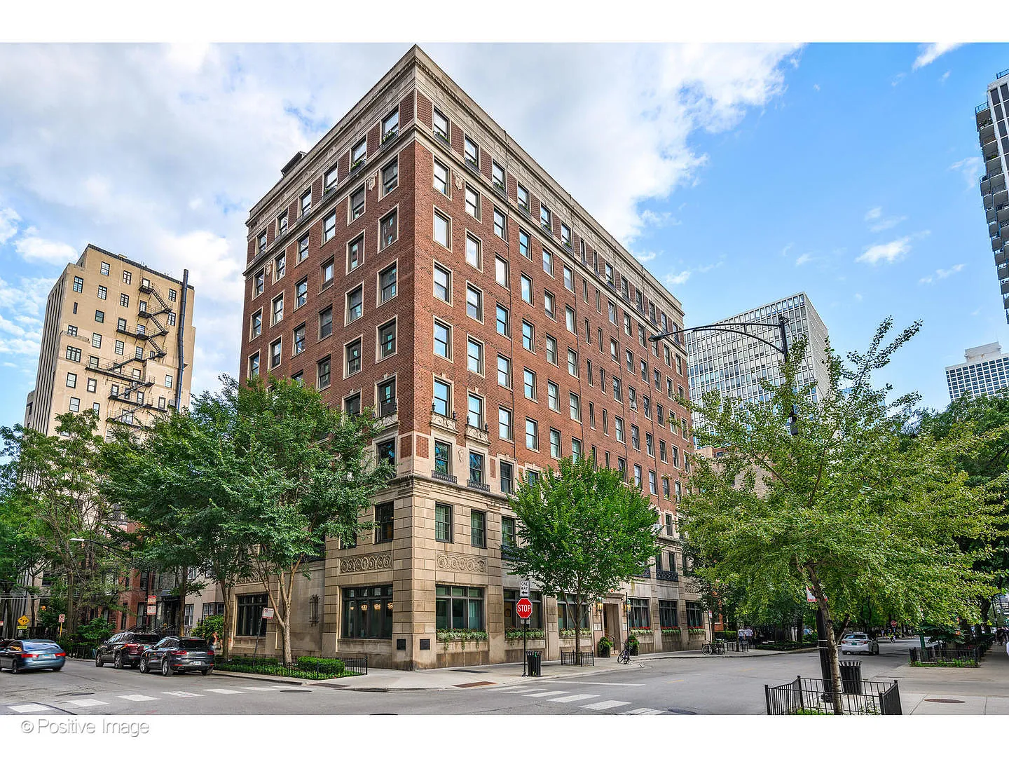 1255 N State Pkwy APT 7B photo 1