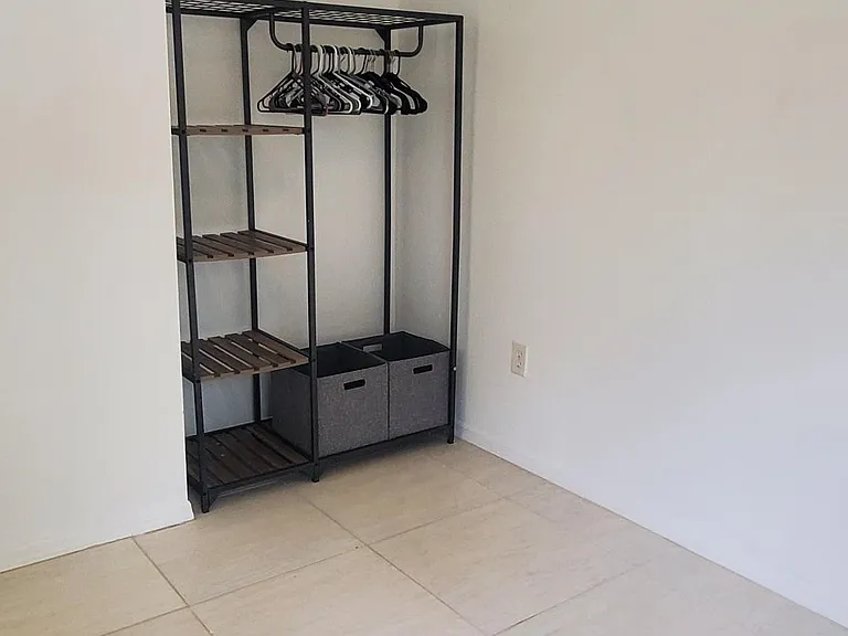 3911 W Morrison Ave #1 — Photo 24