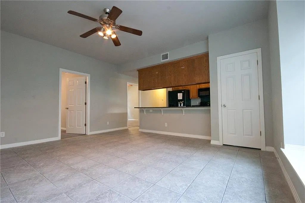 4 bed, 1500 sqft, $3,500 — Photo 1