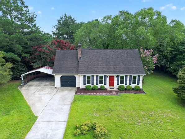 1517 Old Clayton Rd, Willow Spring, NC 27592
