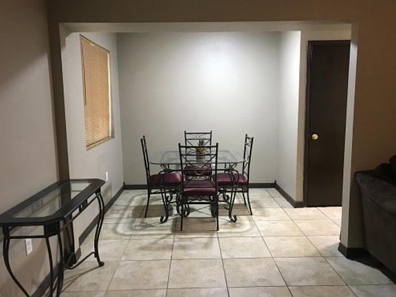 5th image of 706 E N St APT B