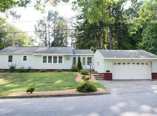 8 Emery St, Worcester, MA 01604