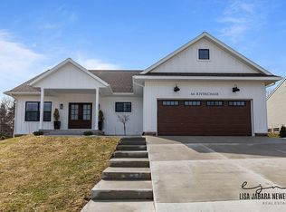 66 Riverchase Dr, Rockford, MI 49341