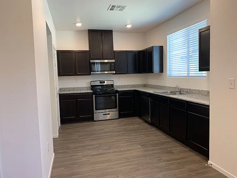 9531 Nautical Mile Rd — Photo 4