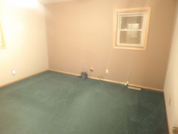 4th image of 2763 Kummer Dr