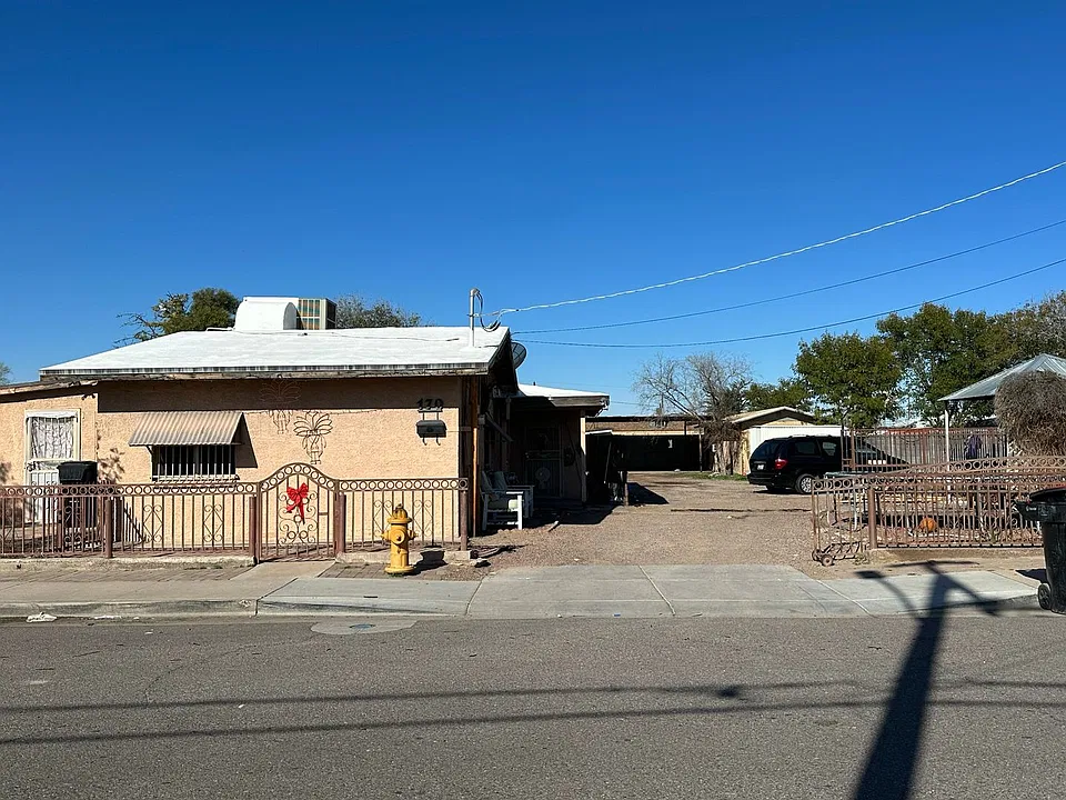 170 E Morelos St