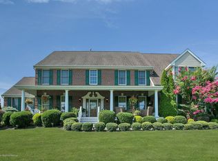 23 Gallant Fox Rd, Tinton Falls, NJ 07724