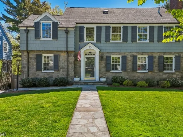 23 Greenview Way, Montclair Twp., NJ 07043