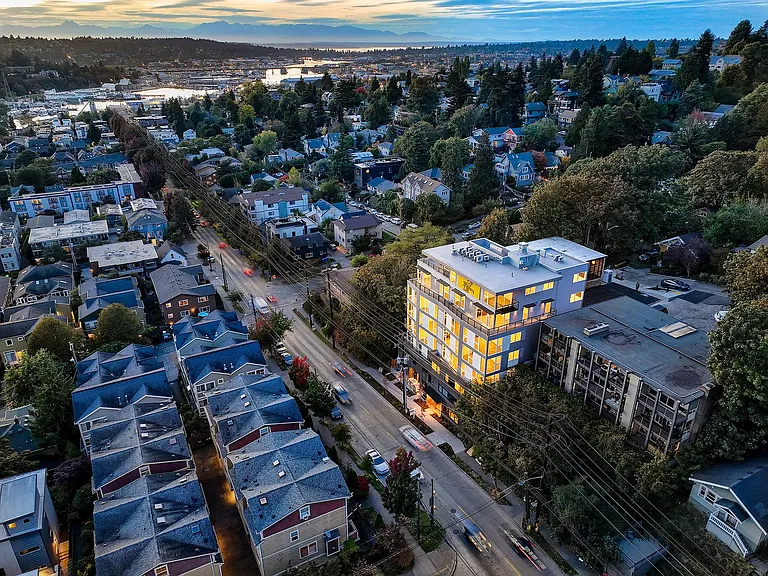 Fremont View: Modern Classic Collection — Photo 68