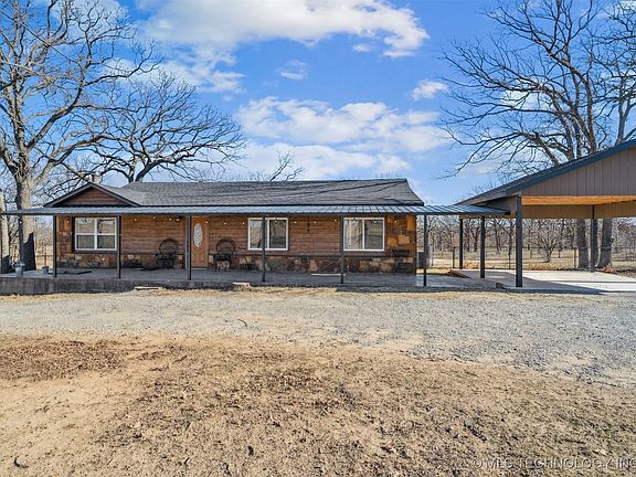 2nd image of 2729 Bowman Rd #496