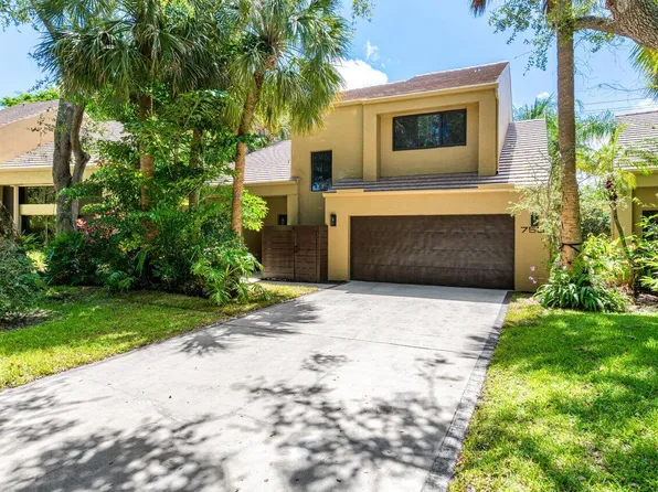 755 Saint Albans Drive, Boca Raton, FL 33486
