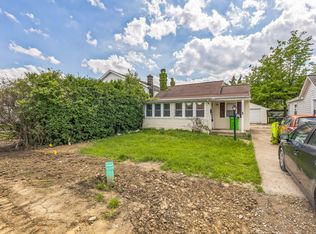 74 E 220th St, Euclid, OH 44123
