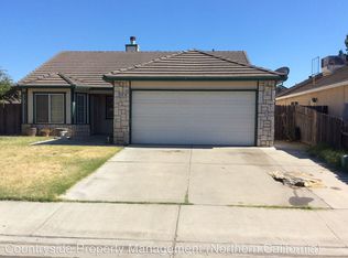 940 Winans Ln, Turlock, CA 95380