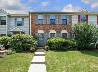 43 Pear Tree Ln #63, Franklin Park, NJ 08823